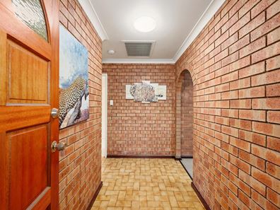 26B Slee Avenue, Kelmscott WA 6111