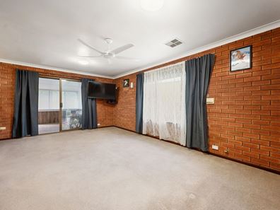 26B Slee Avenue, Kelmscott WA 6111