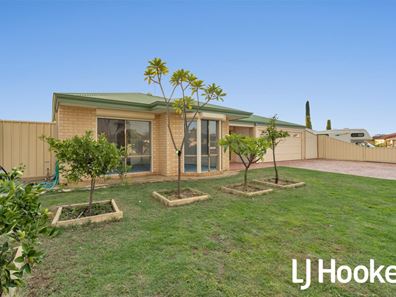 93 Lauterbach Drive, Gosnells WA 6110