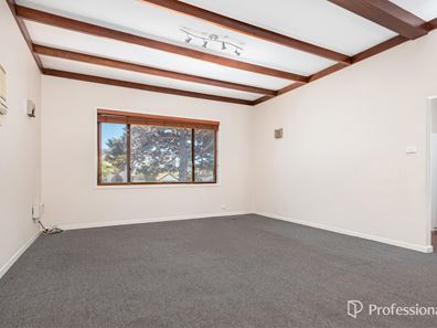 29 Conway Street, Beachlands WA 6530