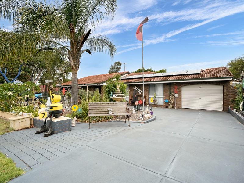 7 Pausin Crescent, Bibra Lake