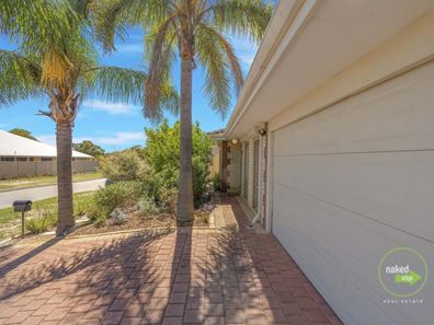27 Jobson Loop, Brookdale WA 6112