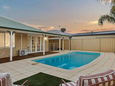 2 Vinciullo Way, Sinagra WA 6065
