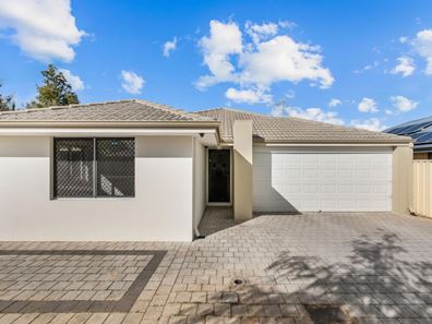 7 Muscari Close, Seville Grove WA 6112