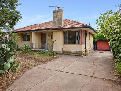 18 Carmody Street, Hamilton Hill WA 6163