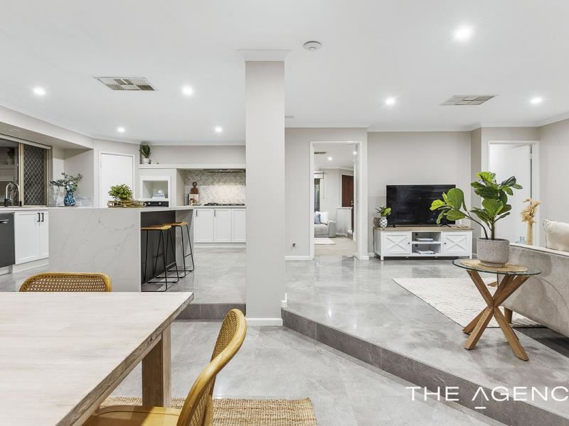17 Heathfield Drive, Landsdale WA 6065