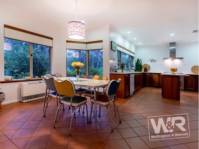 16 Blue Wren Lane, Denmark WA 6333