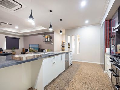 10 Gardugarli Drive, Baynton WA 6714