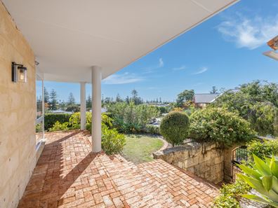 1 Clarendon Street, Cottesloe WA 6011