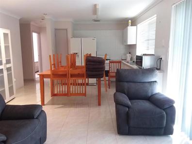 0/2 Casuarina Crescent, Jurien Bay WA 6516
