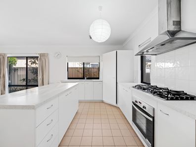 33 Peace Loop, Kewdale WA 6105