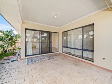33 Peace Loop, Kewdale WA 6105