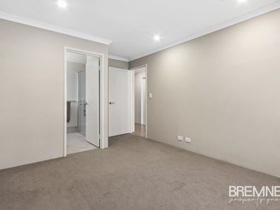 7 Gleam Street, Wellard WA 6170