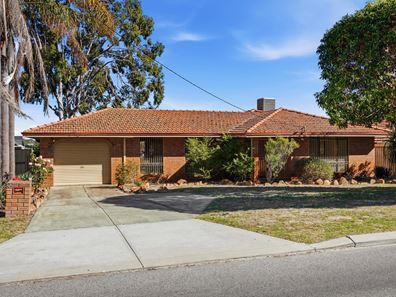 27 Stephen Street, Queens Park WA 6107