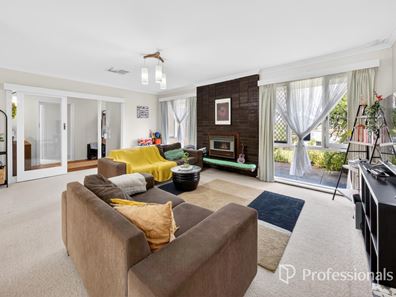 11 Pimlott Street, Dianella WA 6059
