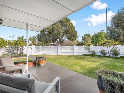 212 St Brigids Terrace, Doubleview WA 6018
