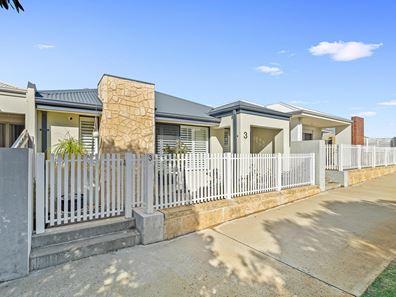 3 Tamarind Lane, Halls Head WA 6210