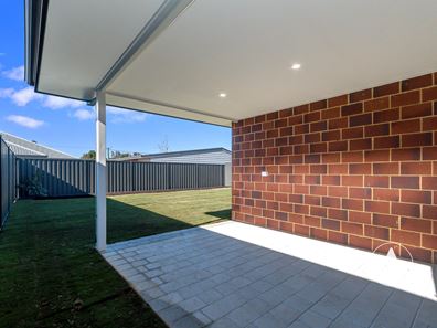 13 Dudbrook Way, Dudley Park WA 6210