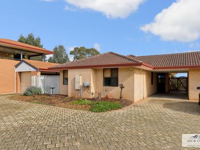 28/11 Elvire Street, Viveash WA 6056