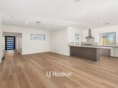 10 Arrow Street, Dalyellup WA 6230