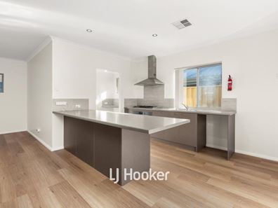 10 Arrow Street, Dalyellup WA 6230