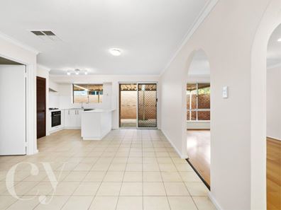 2/18 Zenobia Street, Palmyra WA 6157