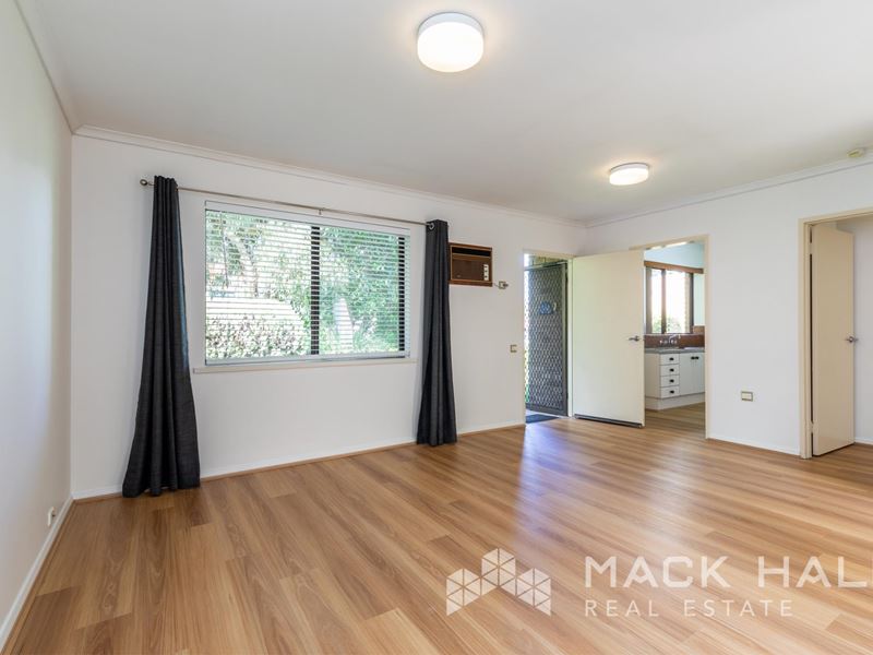 5/4 Freshwater Parade, Claremont WA 6010
