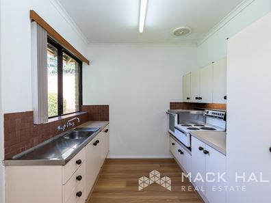 5/4 Freshwater Parade, Claremont WA 6010