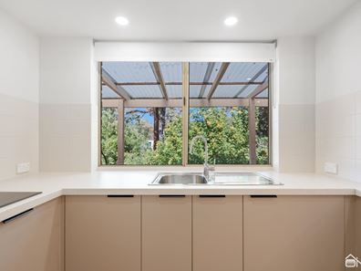 6 Indica Court, Roleystone WA 6111
