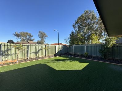 10 Kangaroo Crescent, South Hedland WA 6722