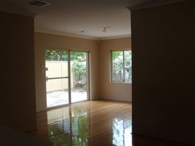 85a Armstrong Road, Wilson WA 6107