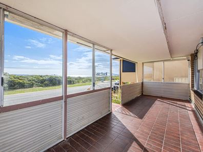 135B Rockingham Beach Road, Rockingham WA 6168