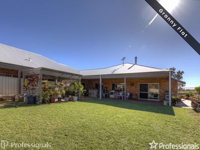 124 Ellendale Drive, Lower Chittering WA 6084