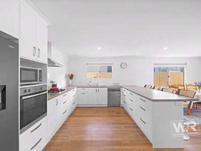 Unit 11/50 Lion Street, Centennial Park WA 6330