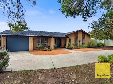 11 Esther Place, Gosnells WA 6110