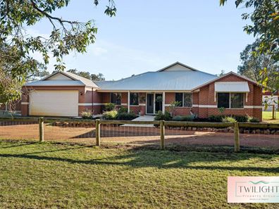 190 Cardup Siding Road, Byford WA 6122