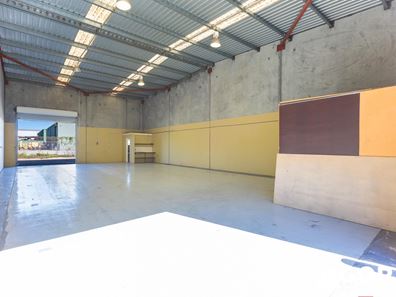 3/235 Barrington Road, Bibra Lake WA 6163