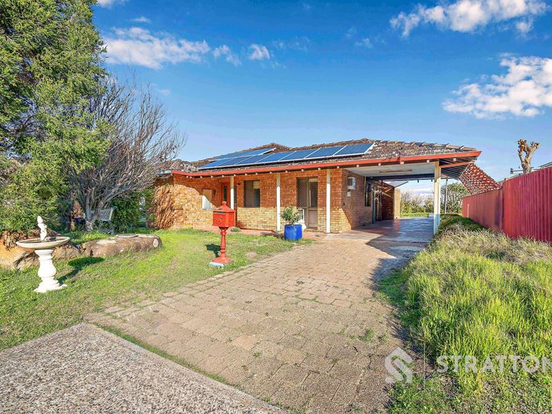 11 Rosehill Crescent, Willetton