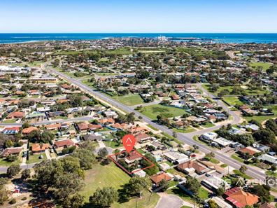 18 Eddington Close, Rangeway WA 6530