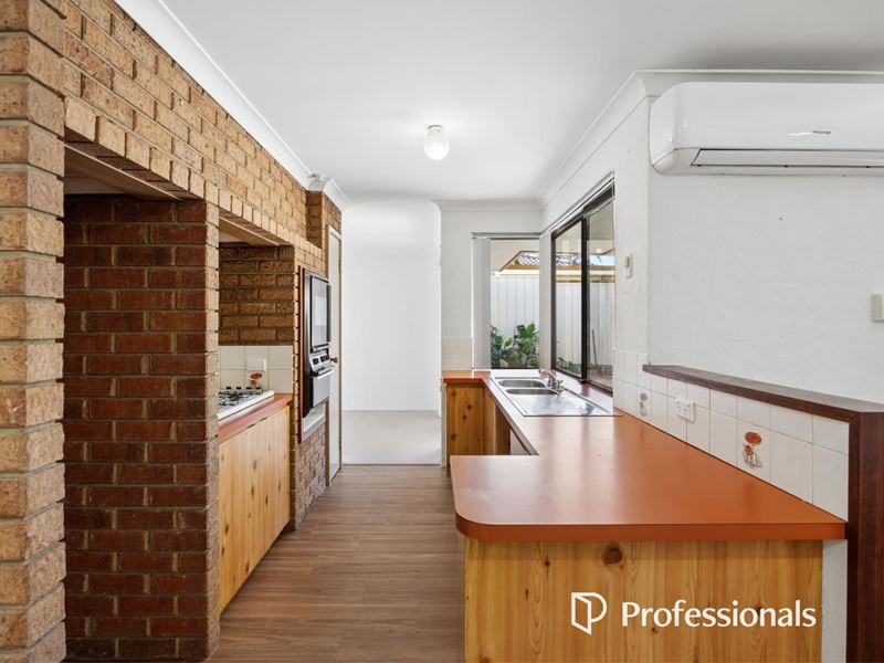 2 Collins Court, High Wycombe WA 6057