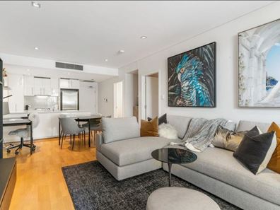 WG04/70 Canning Beach Road, Applecross WA 6153