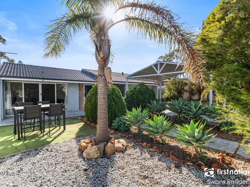 35 Mallow Way, Forrestfield WA 6058