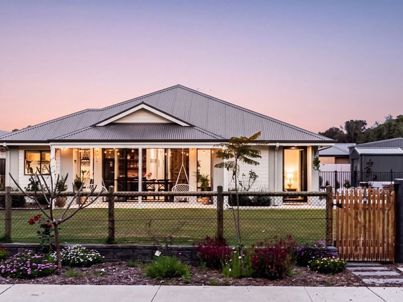 21 Balmain Way, Ellenbrook WA 6069