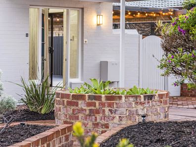 5 Auriga Close, Rockingham WA 6168