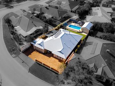 4 Montego Way, Halls Head WA 6210