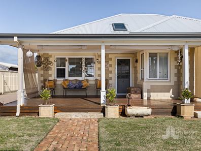 25 Constitution Street, South Bunbury WA 6230