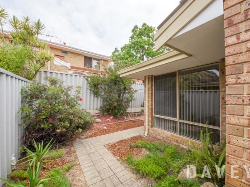 3/41 Calais Road, Scarborough WA 6019
