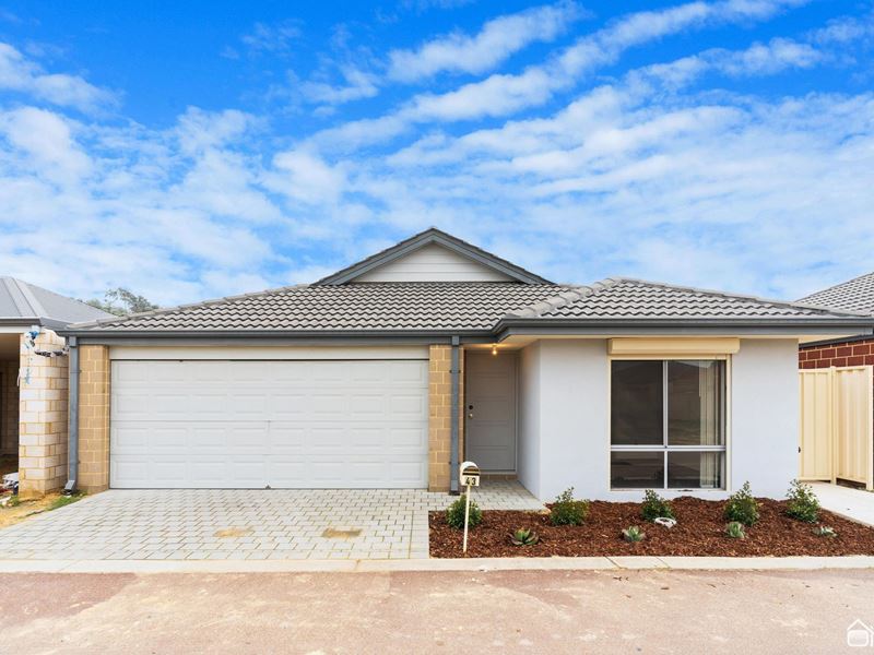 43 Belches Loop, Seville Grove WA 6112