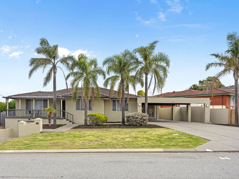 18 Laga Court, Stirling WA 6021