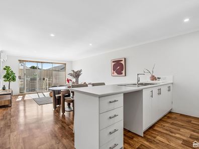 15 Windom Road, Haynes WA 6112